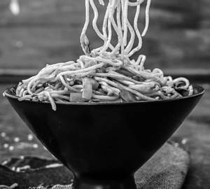 Veg Schezwan Noodles