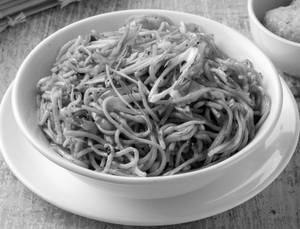 Hakka Noodles Veg