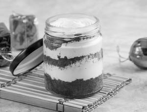 Red Velvet Jar Cake