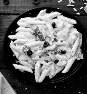 Non-veg White Sauce Pasta