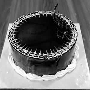Black Current Cake