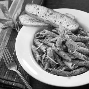 Penne Pesto Pasta (Veg)