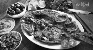 Fish Meshwi Samak With 1 Kuboos