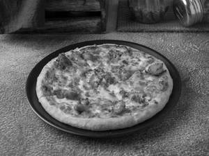 Keema Tikka Pizza