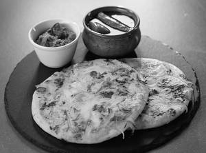 Onion uttapam