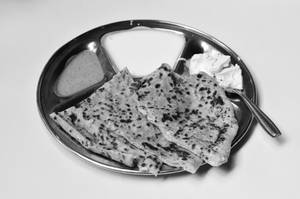 Aloo Pyaza Paratha(1pc)