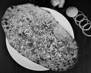 Paneer Paratha(tandoori)