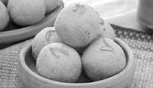 Besan Laddu 