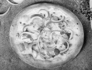 Onion Pizza Small