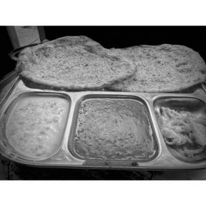 Garlic Naan(2 Pcs)