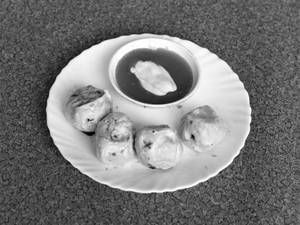 Veg Afghani Momos (6 Pieces)
