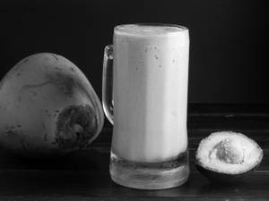 Tender Coconut Avocado Juice (750 ml)