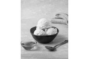 Banana Caramel Ice Cream
