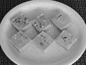 Kesar Kaju Katli 