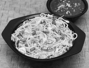 Egg Hakka Noodles