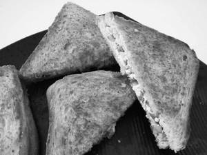 Spicy Paneer Sandwich