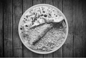 Gobhi Paratha [1 Pcs] + Curd
