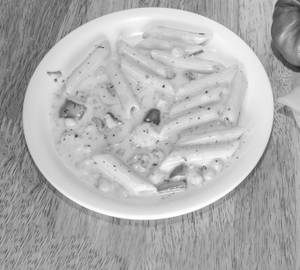 White Sauce Italian Pasta
