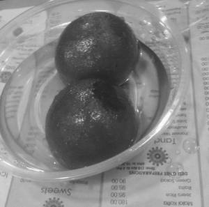Hot Gulab Jamun (2 Pcs)