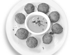 Crunchy Corn & Cheese Balls