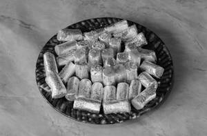 Kaju Roll
