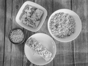 Roll Locho (120 gm) , Vagharela Iddra (150 gm) and Khamni (150 gm) with Sev