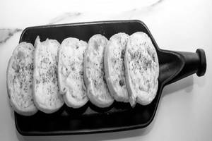 Garlic Bread With Cheese