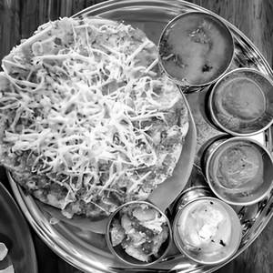 CHEESE UTHAPPAM 