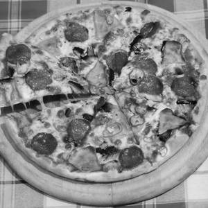 Mushroom Corn Pizza