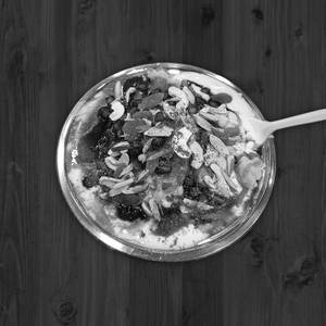 Dry fruit dahi bhalla