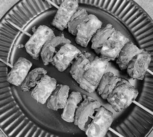 Lehsuni Paneer Tikka