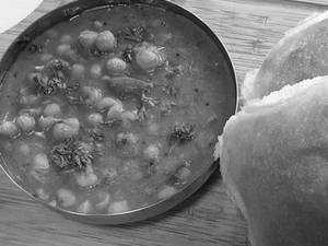 Patal Bhaaji (watana)