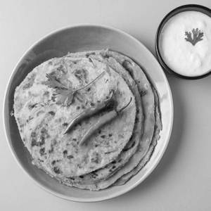 Onion Parantha with Curd