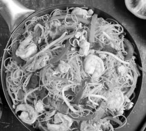 Coriander Burnt Garlic Mei Foon