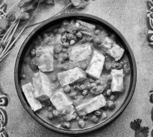 Matar Paneer