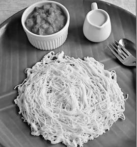 Idiyappam (3 Pcs) With Gravy