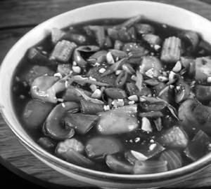Exotic Vegetable In Hot Garlic Sauce