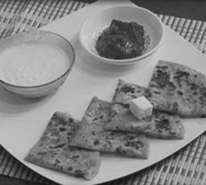 Aloo Parotta & Curd