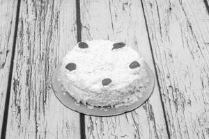 White Forest Cake Half Pound