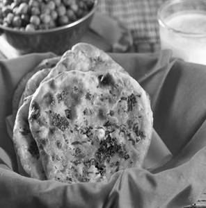 Stuffed Paneer Kulcha