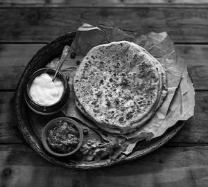 Aloo Paratha (Potato Stuffed Paratha) With Dahi