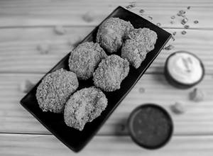 Kurkure Chicken Momos (8 Pieces)