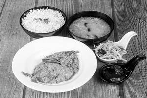 Pomfret Jhaal Thali