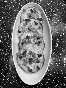 Exotic Veggie Garlic Bread