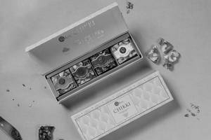 Assorted Chikki Box 180 Gms