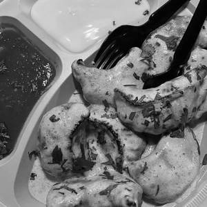 Tandoori Chicken Malai Momos (8pcs)