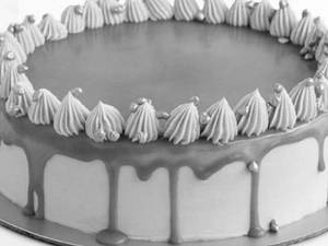 Caramello Cake