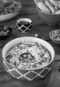 Hummus Beiruti Mezze