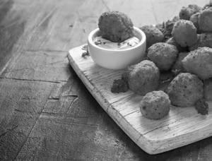 Veg Pakora [8 Pieces]