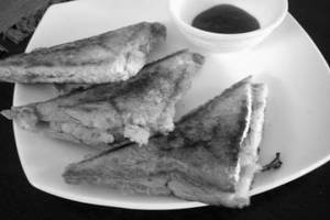Aloo Masala Sandwich